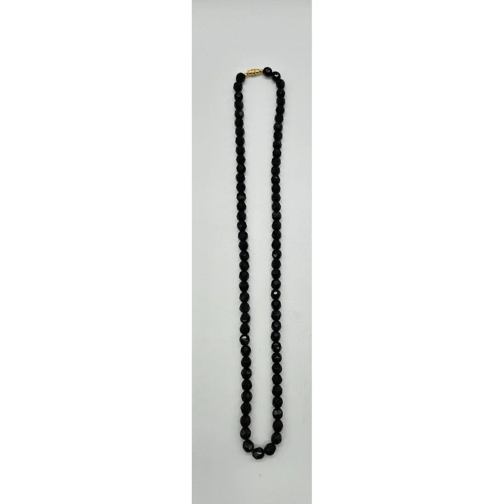 Vintage‎ JETS Faceted Black Beaded Necklace Barrel Clasp Graduated Strand